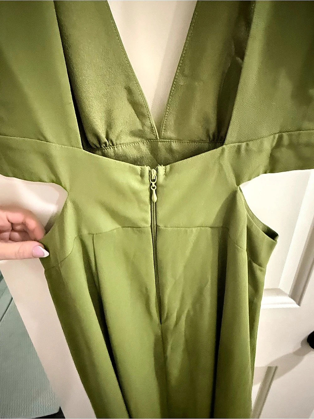 Show Me Your Mumu Olive Green Cutout Maxi Dress - NWT! - Picture 5 of 5